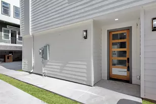 1805 Emir St, Houston, TX 77009 - Photo 40