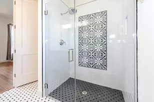 4218 Eigel St, Houston, TX 77007 - Photo 14