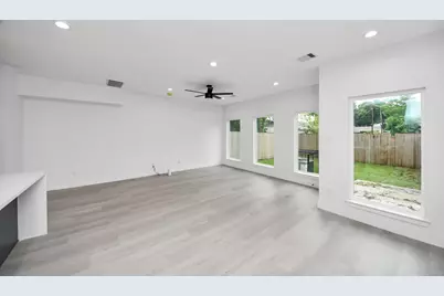 8218 Lawler Street #B, Houston, TX 77051 - Photo 22