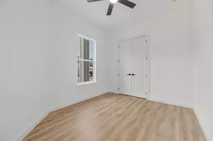 115 Capetown Ln, Conroe, TX 77356 - Photo 14