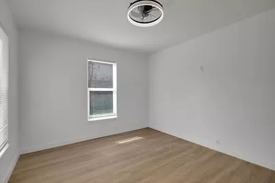 1504 N Travis Street, Liberty, TX 77575 - Photo 18