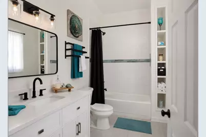 1624 Avenue K, Galveston, TX 77550 - Photo 22