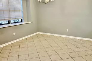 717 Blue Ridge Dr, Shenandoah, TX 77381 - Photo 8