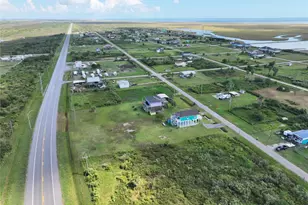 1317 Anderson Ave, Port Bolivar, TX 77650 - Photo 38