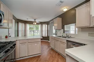 23147 N Waterlake Dr, Richmond, TX 77406 - Photo 14