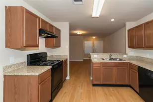 2430 Tomica Ct, Houston, TX 77073 - Photo 2