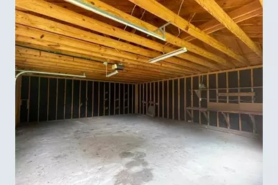 5008 Meeks Drive, Orange, TX 77632 - Photo 18