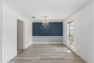 5622 Long Creek Lane, Houston, TX 77088 - Photo 10