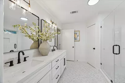 3110 Salem Court, Sugar Land, TX 77478 - Photo 22