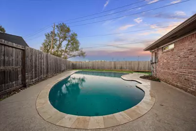 3110 Salem Court, Sugar Land, TX 77478 - Photo 2