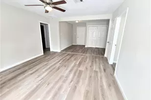 10329 Wicklowe St, Houston, TX 77016 - Photo 2