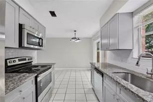 4343 Brookhead Trail, Houston, TX 77066 - Photo 10