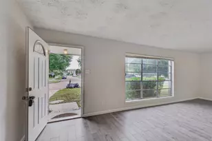 4343 Brookhead Trail, Houston, TX 77066 - Photo 4