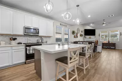 3039 Daw Boardwalk Drive, La Porte, TX 77571 - Photo 10