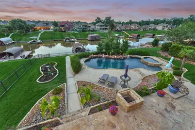 11560 Grand View Drive, Montgomery, TX 77356 - Photo 2