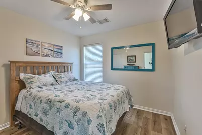 1815 28th Street, Galveston, TX 77550 - Photo 20