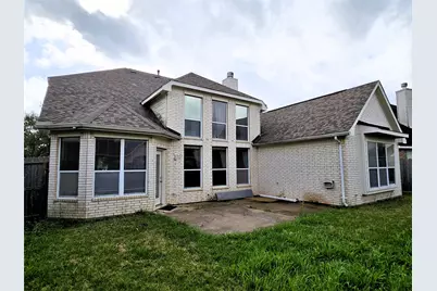 4911 Russett Lane, Sugar Land, TX 77479 - Photo 2