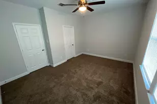 832 Elkhart St, Houston, TX 77091 - Photo 8