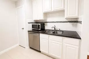 7900 N Stadium Dr, Houston, TX 77030 - Photo 10