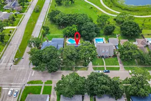 15538 Torry Pines Rd, Houston, TX 77062 - Photo 2