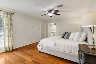 13711 Crickett Hollow Dr, Houston, TX 77069 - Photo 22