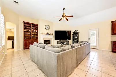 11 Ryanwyck Place, The Woodlands, TX 77384 - Photo 10
