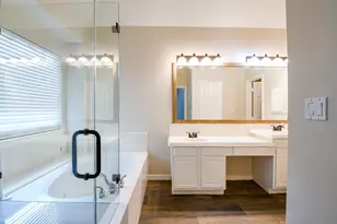 241 Blue Hill Dr, Montgomery, TX 77356 - Photo 18