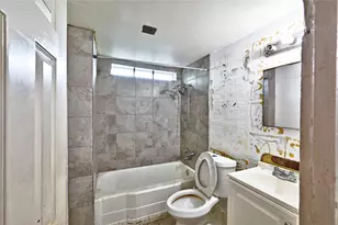 314 King St, Houston, TX 77022 - Photo 36