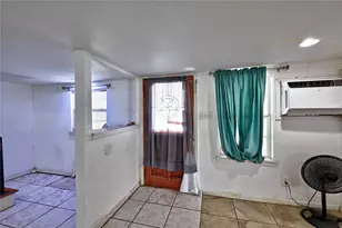 314 King St, Houston, TX 77022 - Photo 42