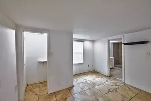 314 King St, Houston, TX 77022 - Photo 10