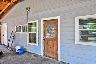 314 King St, Houston, TX 77022 - Photo 6