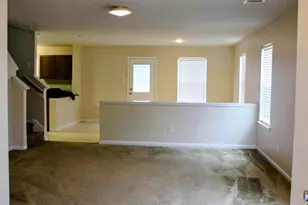 13039 Skyview Bend, Houston, TX 77047 - Photo 2