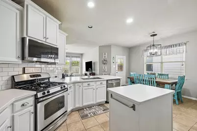 8715 Sunrise Canter Drive, Tomball, TX 77375 - Photo 4