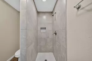2510 Windsor Ln, Pasadena, TX 77506 - Photo 16