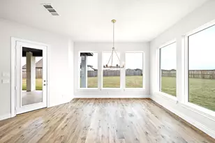 15635 Early Bird Ln, Conroe, TX 77302 - Photo 10