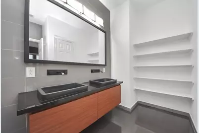 10062 Hillside Bayou Drive, Houston, TX 77080 - Photo 32