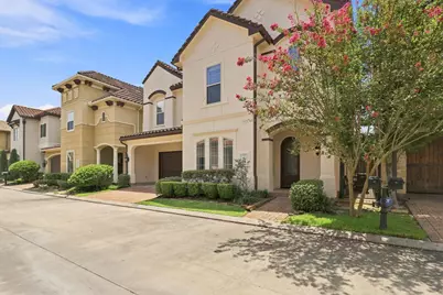 19 N Creekside Court, Houston, TX 77055 - Photo 2