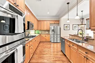 19 N Creekside Ct, Houston, TX 77055 - Photo 14