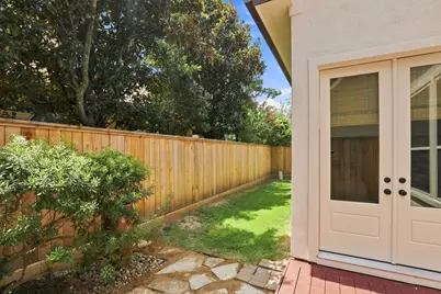 19 N Creekside Court, Houston, TX 77055 - Photo 30