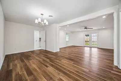 9319 Meadowcroft Drive, Houston, TX 77063 - Photo 6