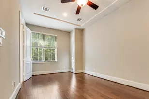 11005 Acorn Falls Dr, Houston, TX 77043 - Photo 16