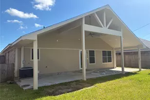 3003 30th St N, Texas City, TX 77590 - Photo 10