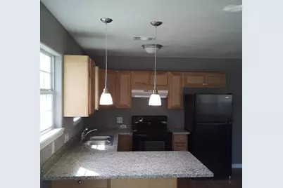 401 N Jones Street, Baytown, TX 77520 - Photo 2