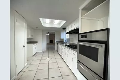 15714 Echo Hill Drive, Houston, TX 77059 - Photo 20