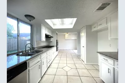 15714 Echo Hill Drive, Houston, TX 77059 - Photo 18