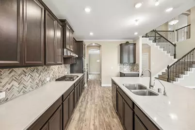 66 Zenith Lane, Sugar Land, TX 77498 - Photo 6