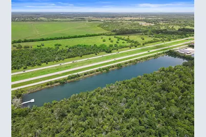 23725 N Highway 288, Angleton, TX 77515 - Photo 6