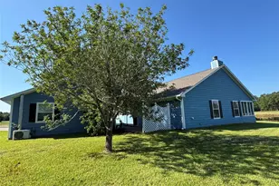 140 Meadowview Dr, Trinity, TX 75862 - Photo 12