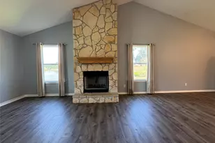 140 Meadowview Dr, Trinity, TX 75862 - Photo 20