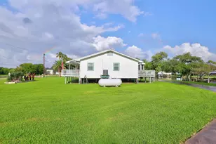 1583 County Rd 291, Bay City, TX 77414 - Photo 38
